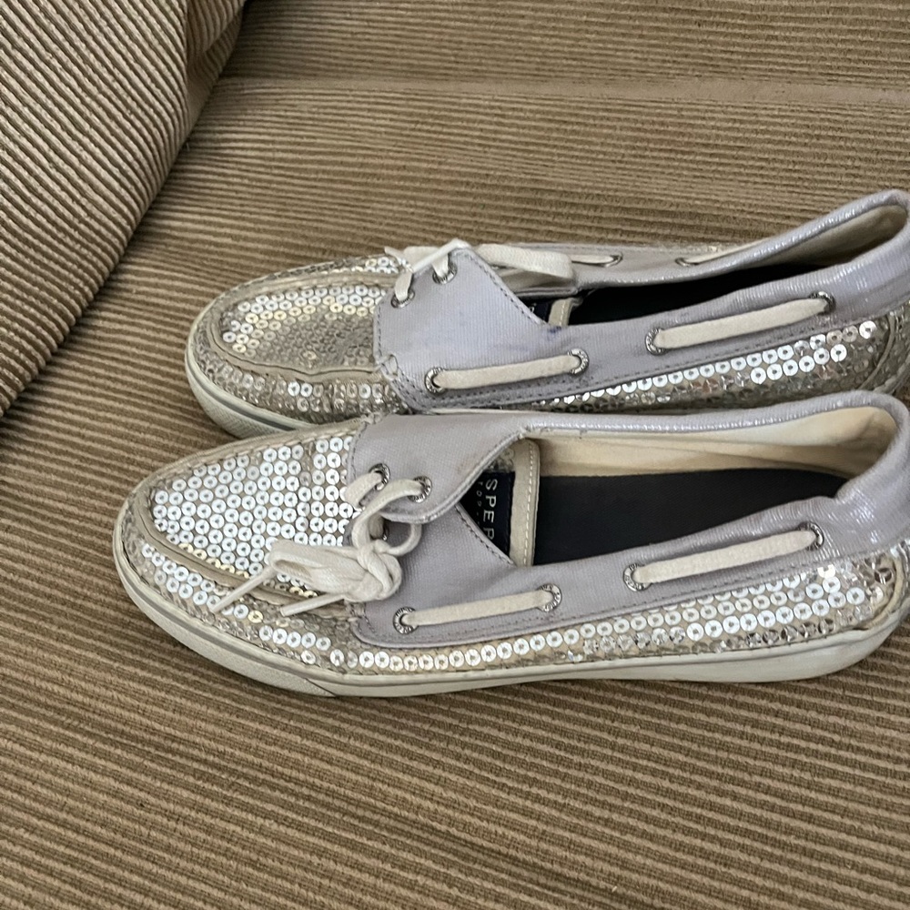 Sperry Top-Sider - silver sequins - size 8.5